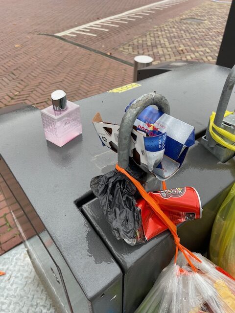 Bijplaatsingen met een luchtje …